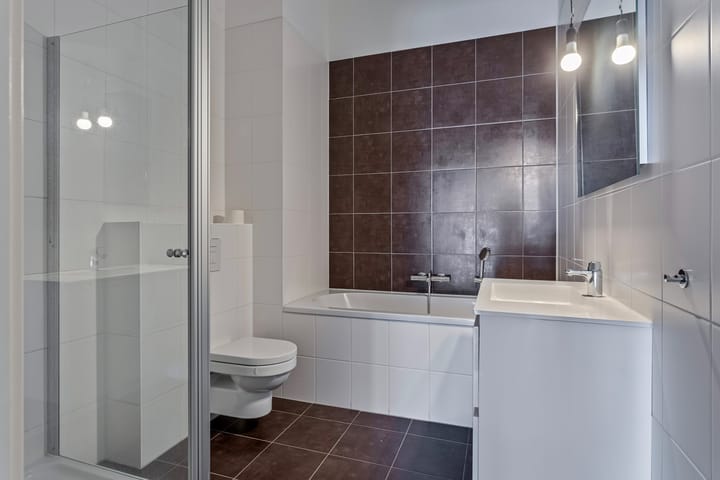 Foto 22 van Anna van Buerenplein 65