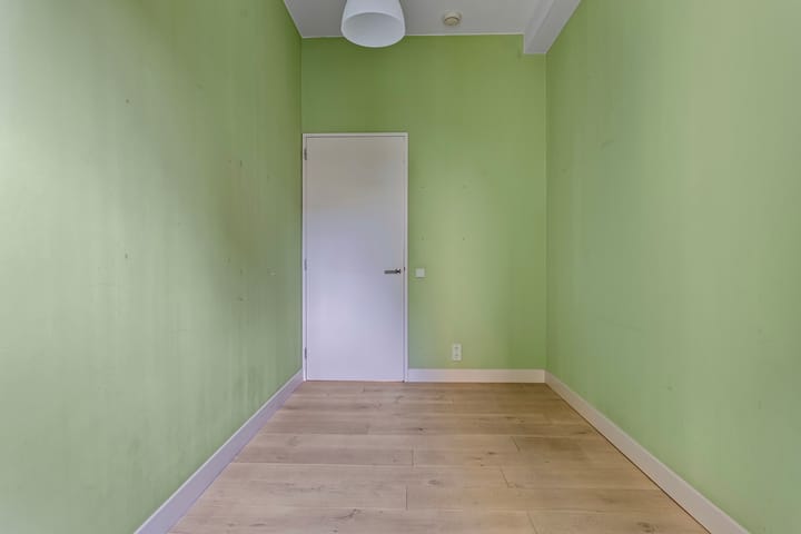 Foto 30 van Anna van Buerenplein 65