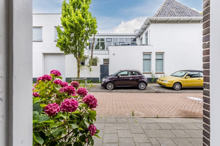 Photo 12 of Tuinstraat 19