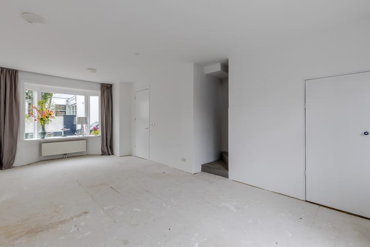 Photo 14 of Tuinstraat 19