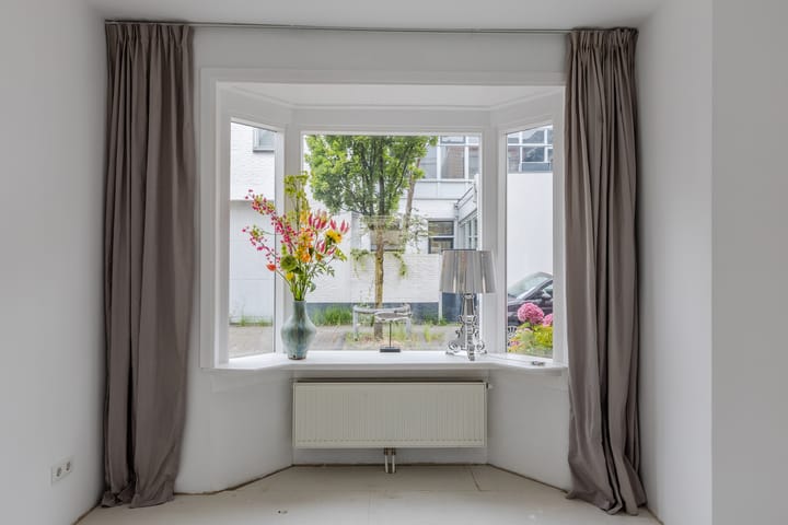 Photo 15 of Tuinstraat 19