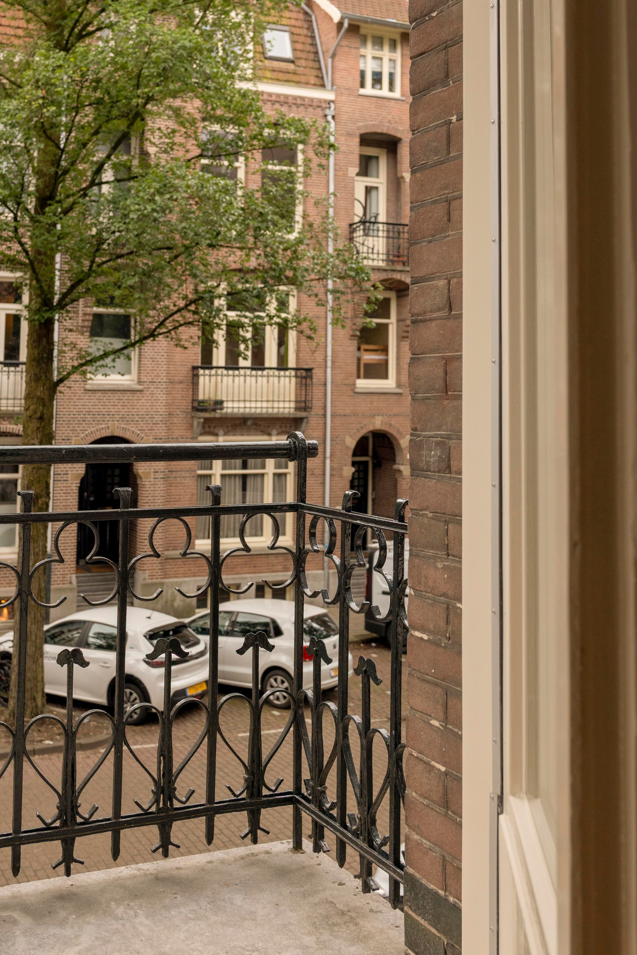 Foto 42 van Frans van Mierisstraat 46-H