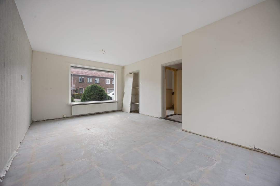 Foto 8 van August Sniedersstraat 6