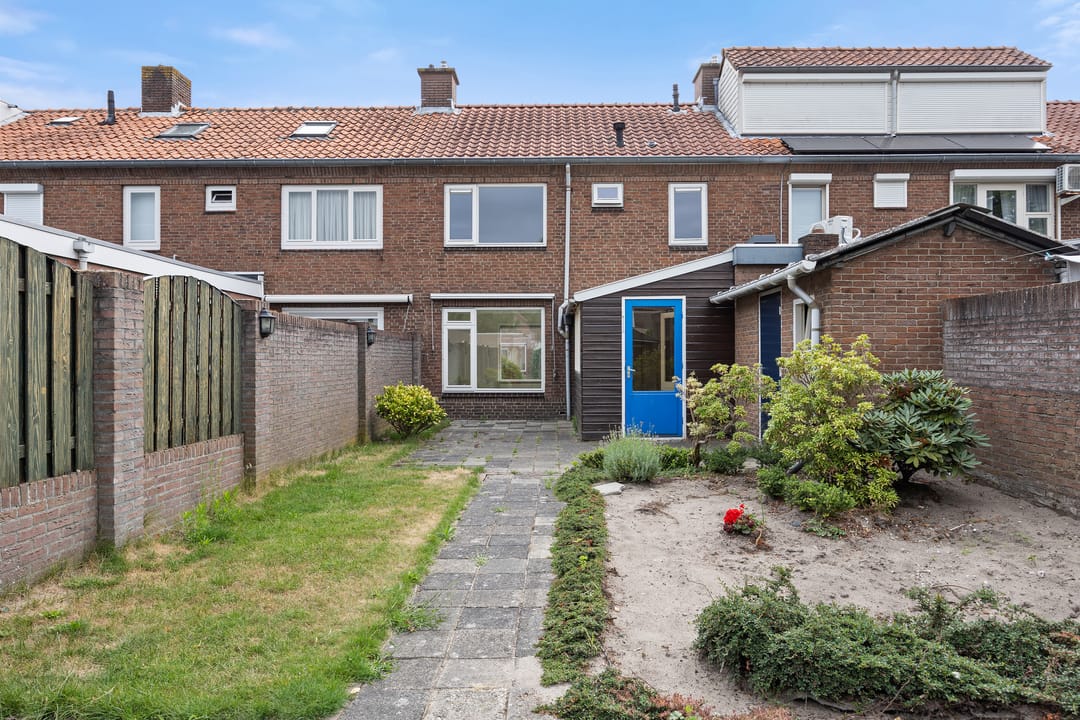 Foto 28 van August Sniedersstraat 6