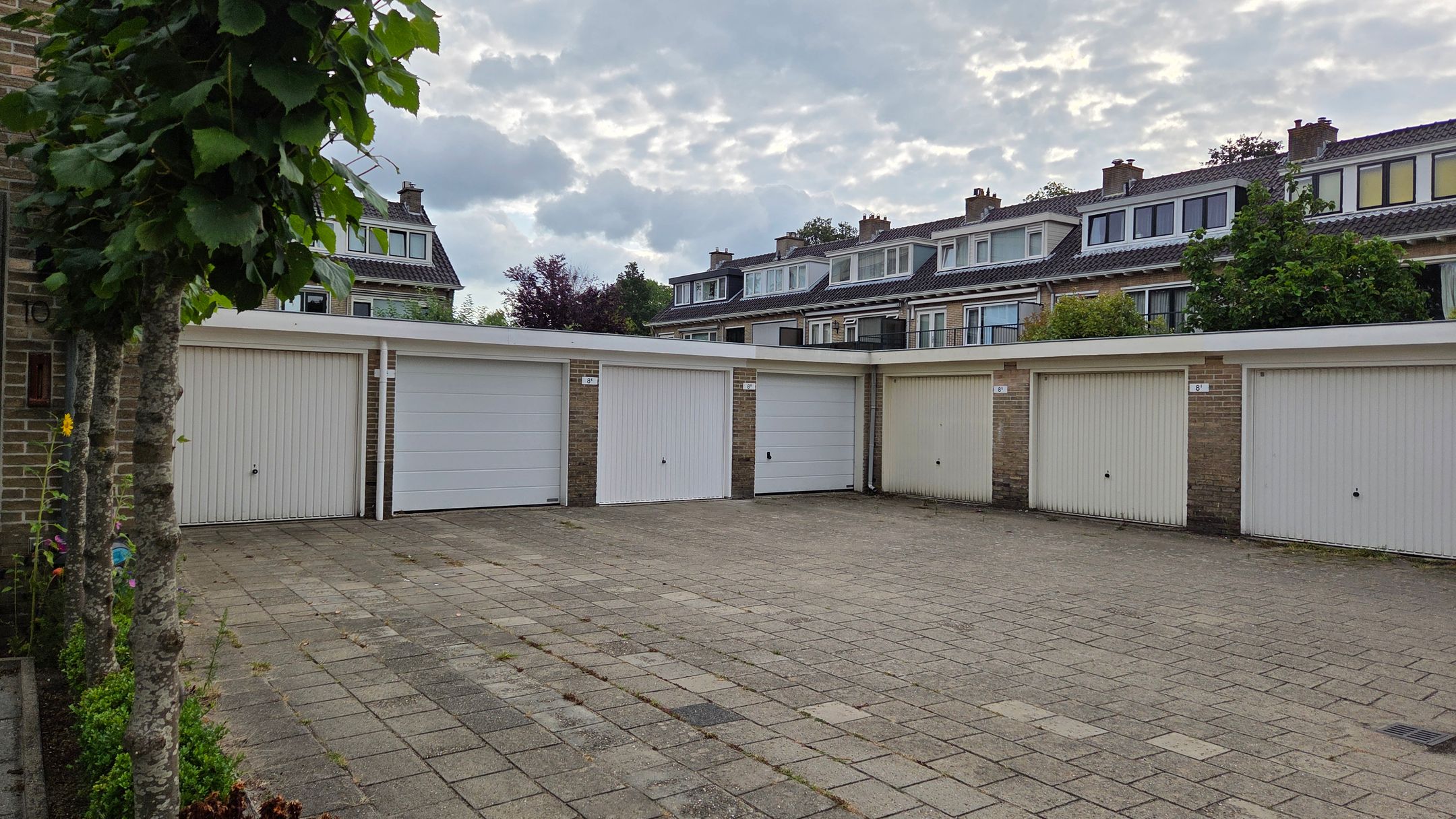 Gustav Mahlerlaan 8 K false