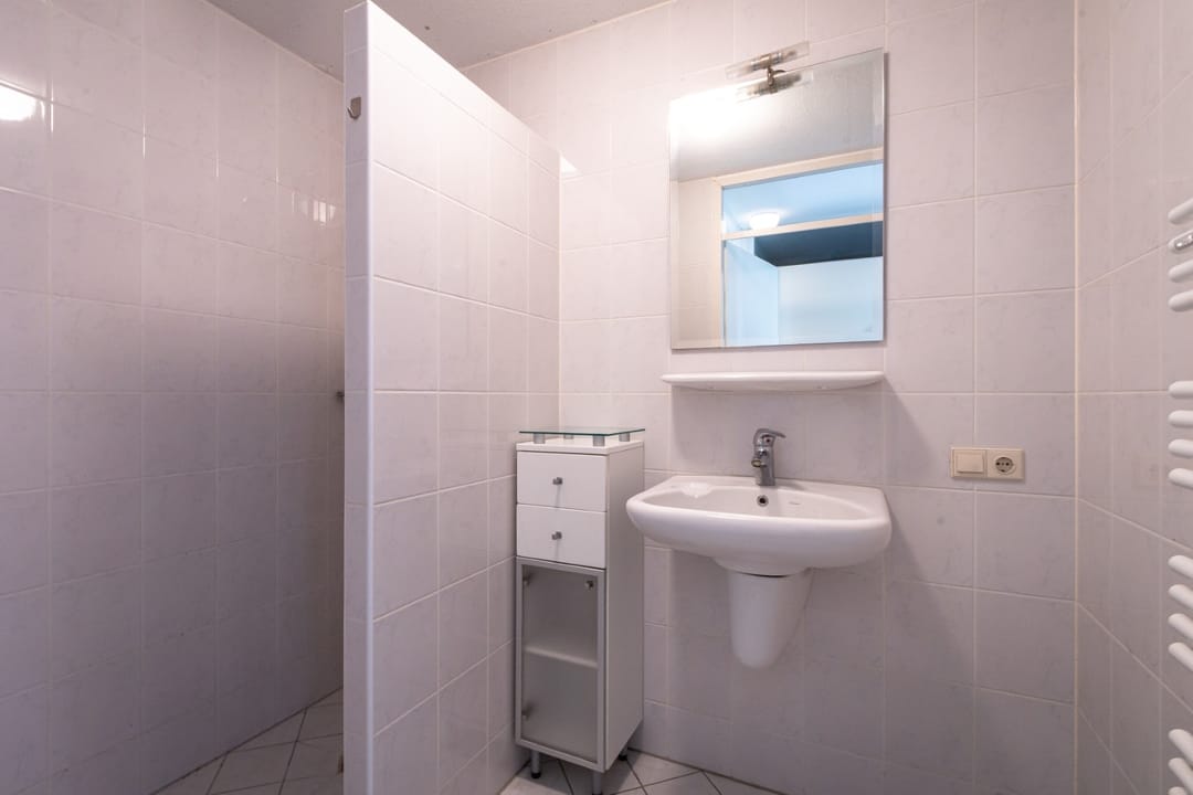 Photo 11 of Grotestraat 57-01