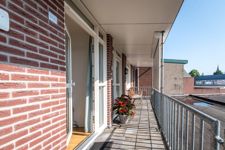Photo 13 of Grotestraat 57-01