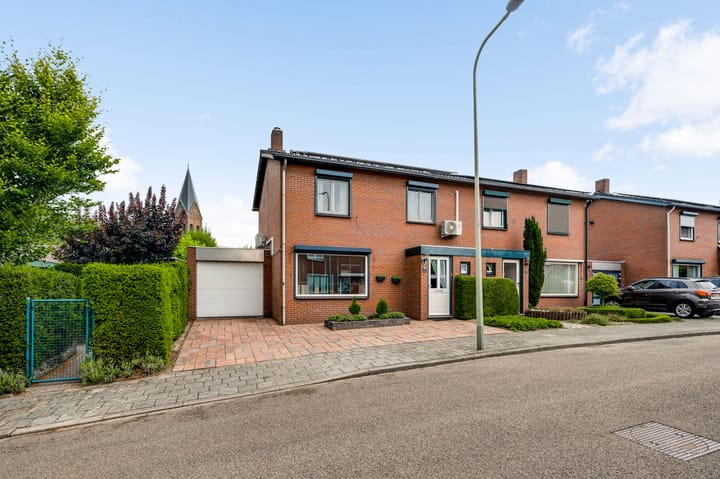 Foto 30 van Oeverzicht 22