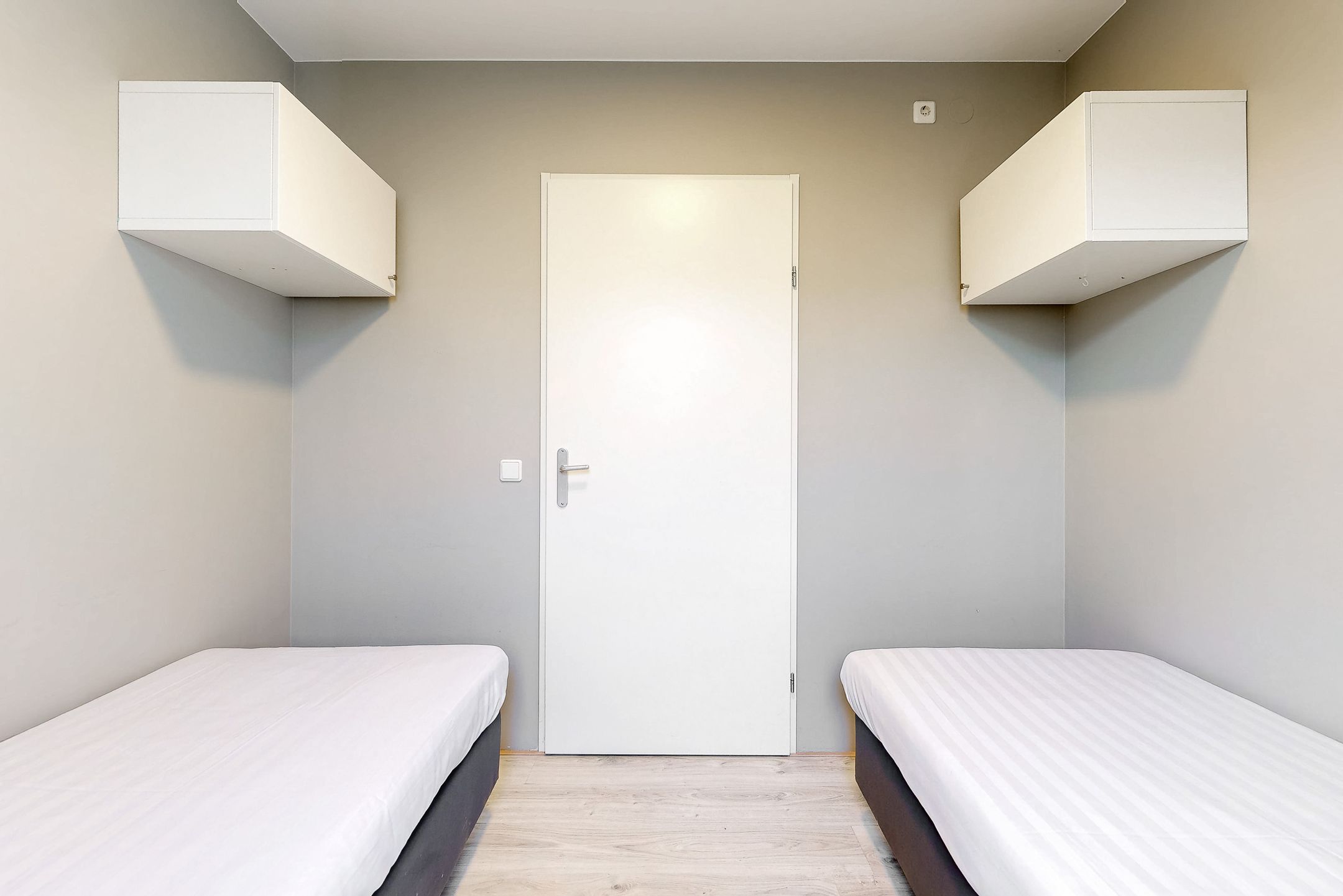 Photo 12 of Onderdijk 245-198