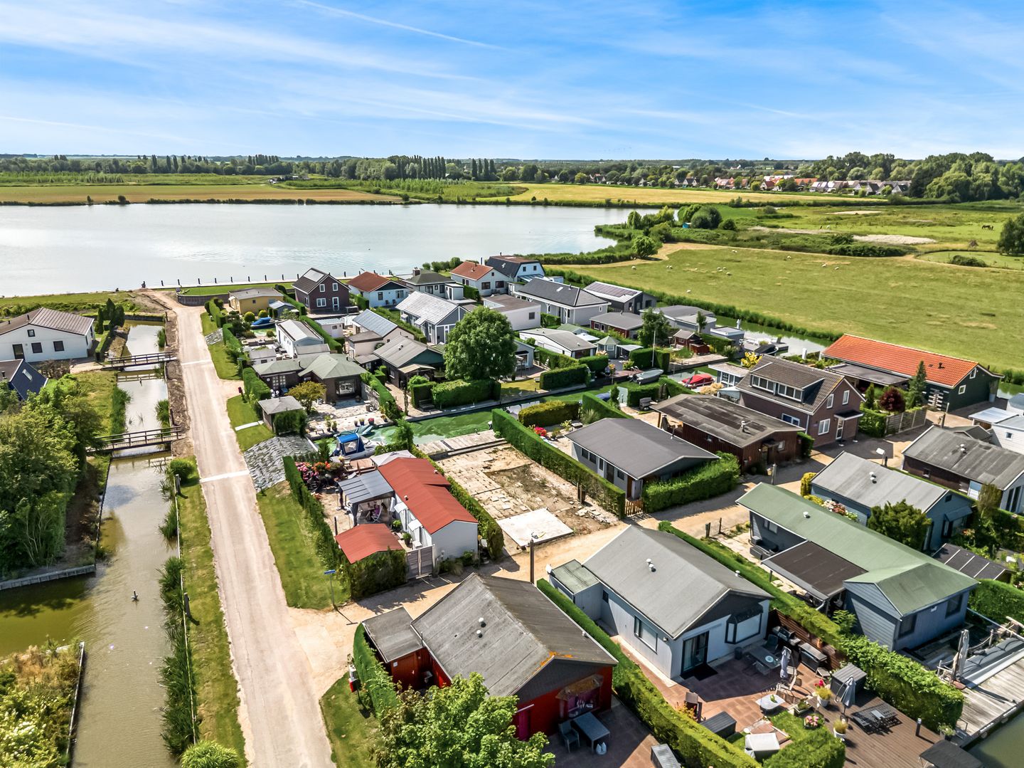 Photo 34 of Onderdijk 245-198