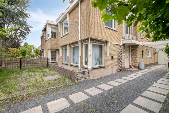 Foto 2 van Laurens Baecklaan 12