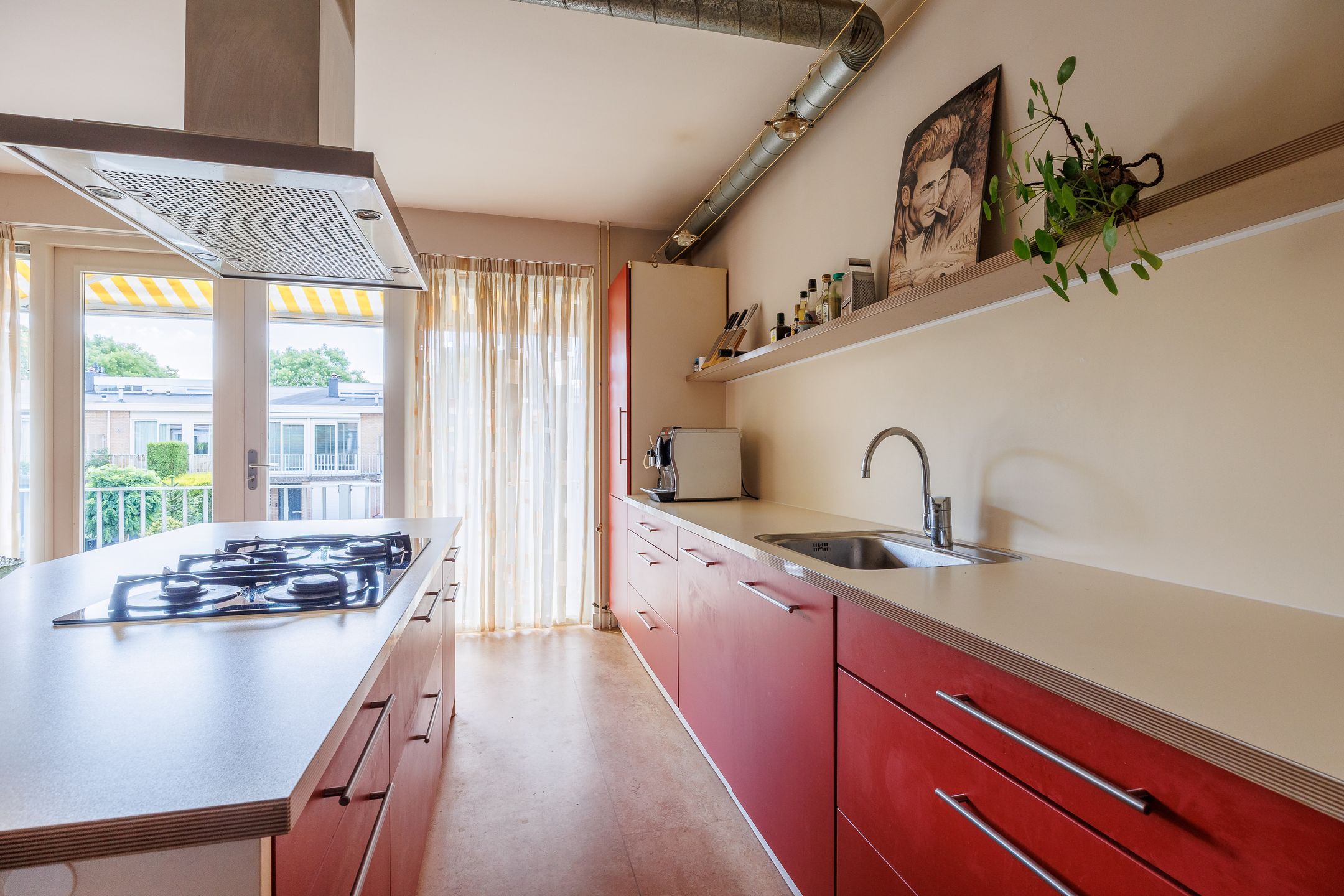 Foto 27 van Merovingersstraat 10