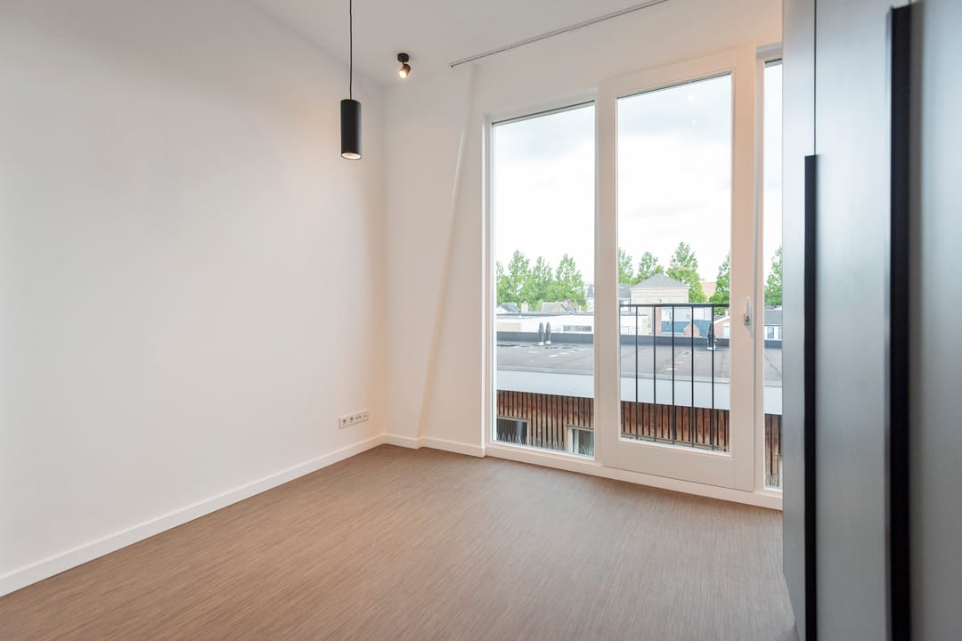 Foto 16 van Vinkenstraat 64-K