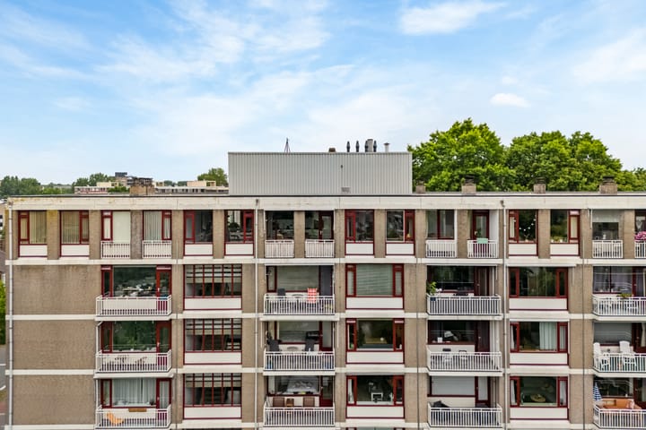 Foto 28 van Ringweg-Randenbroek 76-F