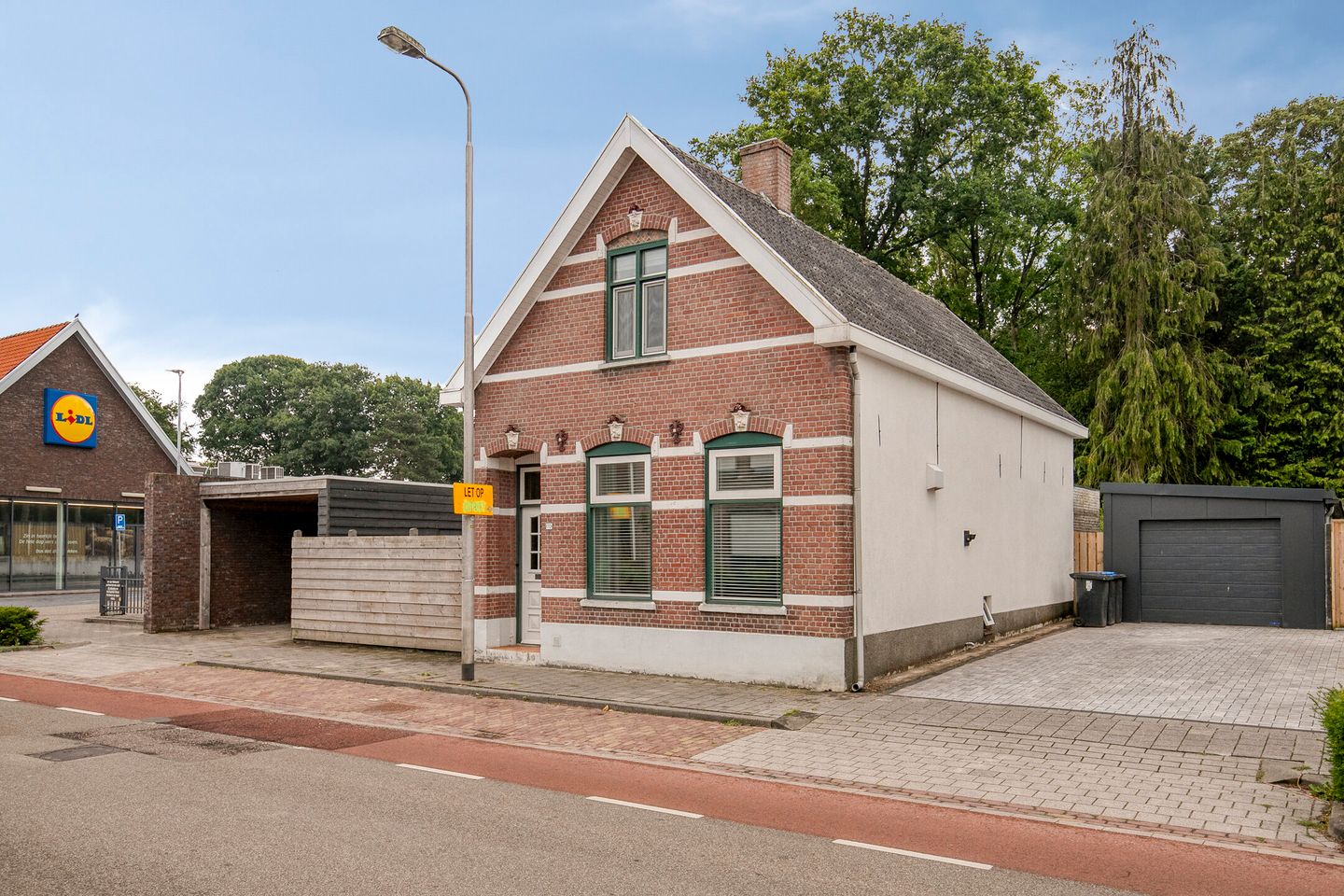 Photo 1 of Raadhuisstraat 70