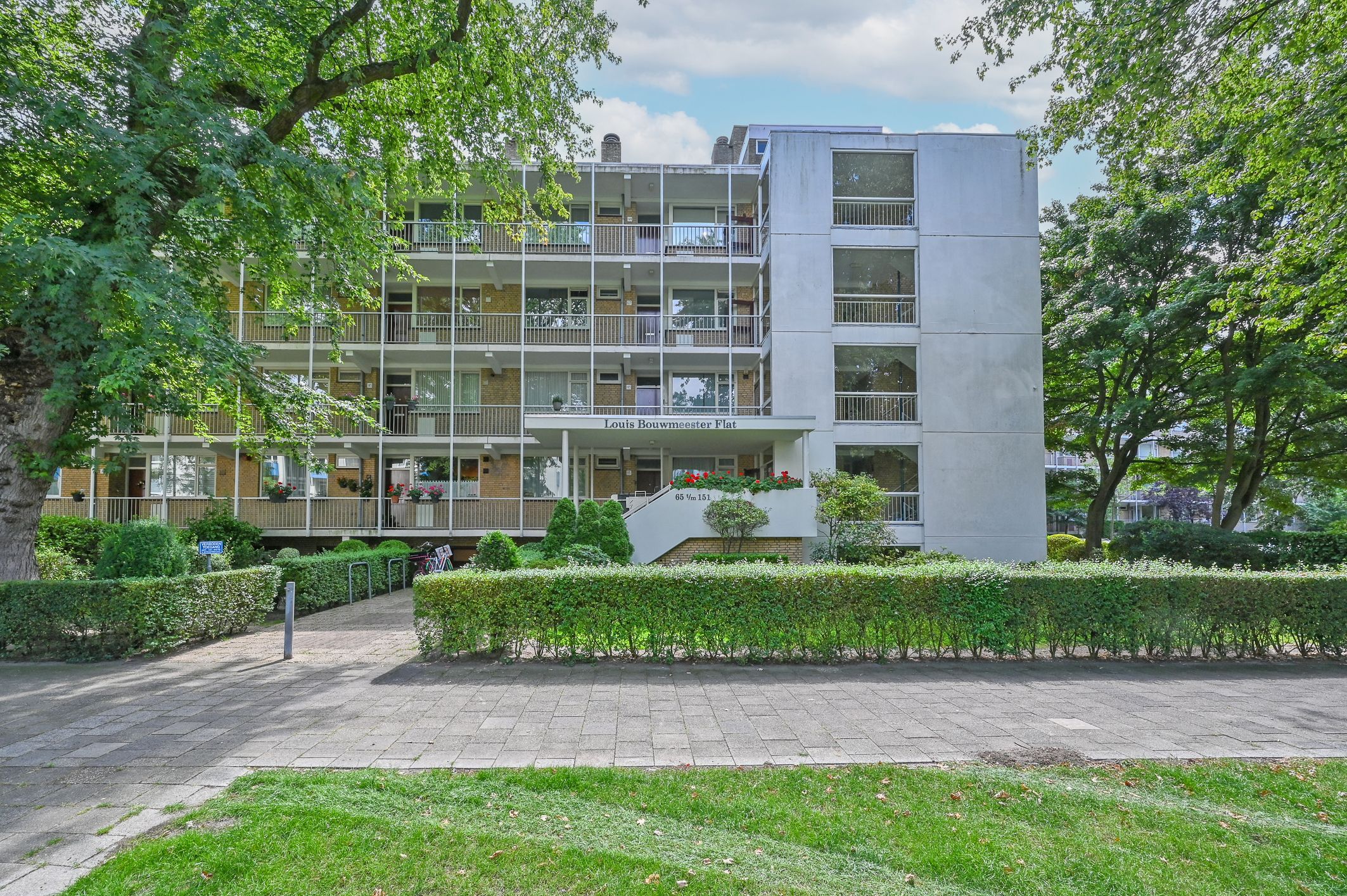 Foto 6 van Louis Bouwmeesterstraat 131