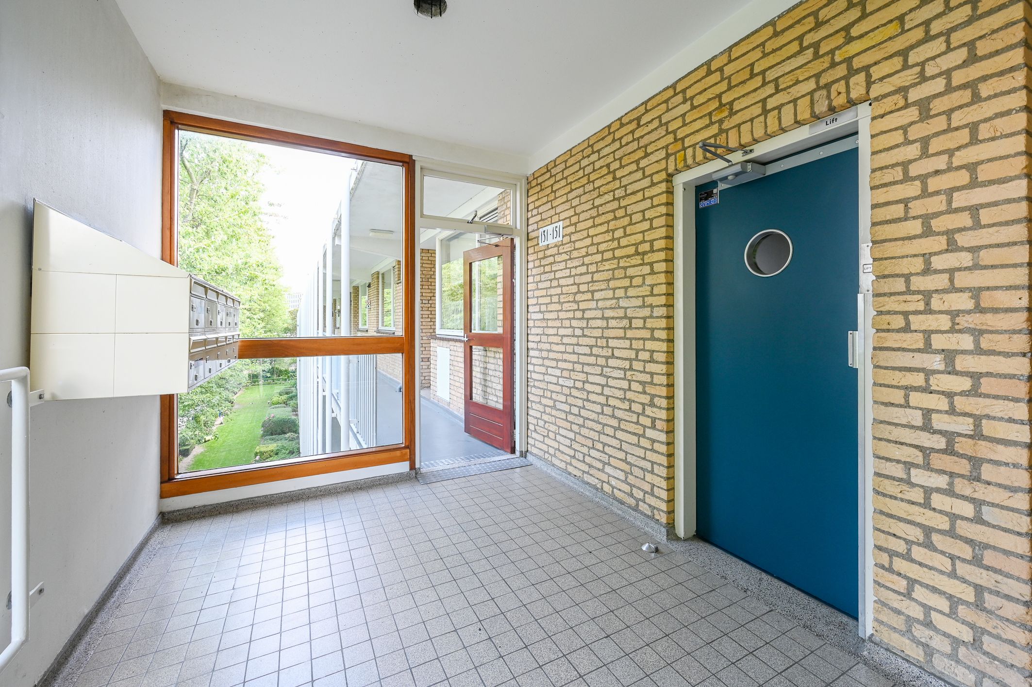 Foto 9 van Louis Bouwmeesterstraat 131