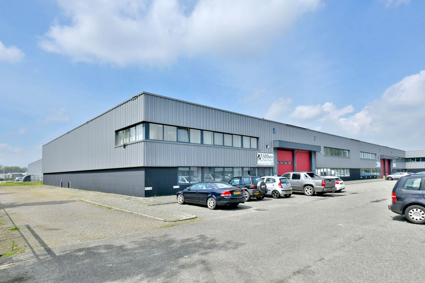 Bekijk foto 1 van Harderwijkerstraat 11