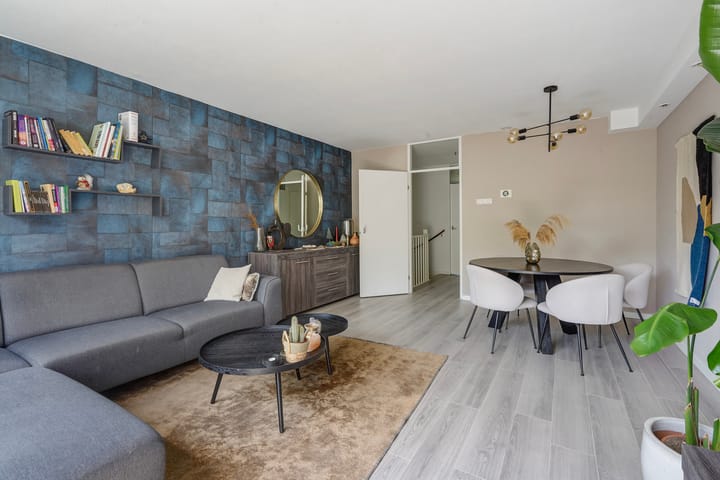 Foto 2 van Robert Schumanring 233