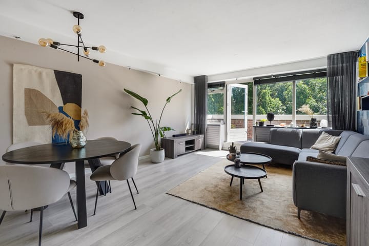 Foto 6 van Robert Schumanring 233