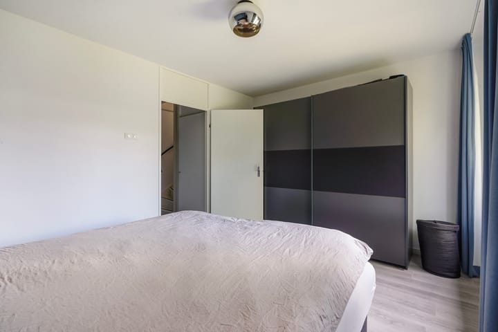 Foto 17 van Robert Schumanring 233