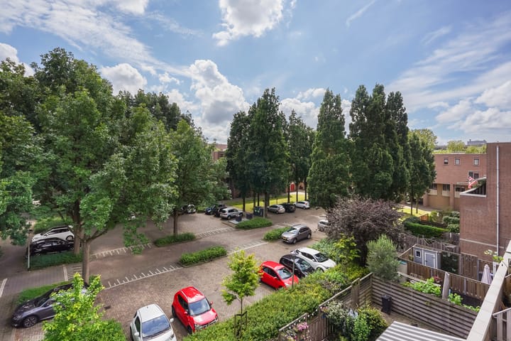 Foto 29 van Robert Schumanring 233