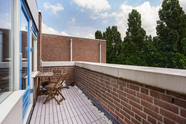 Foto 28 van Robert Schumanring 233