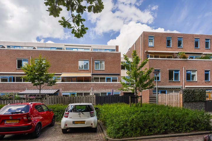 Foto 37 van Robert Schumanring 233