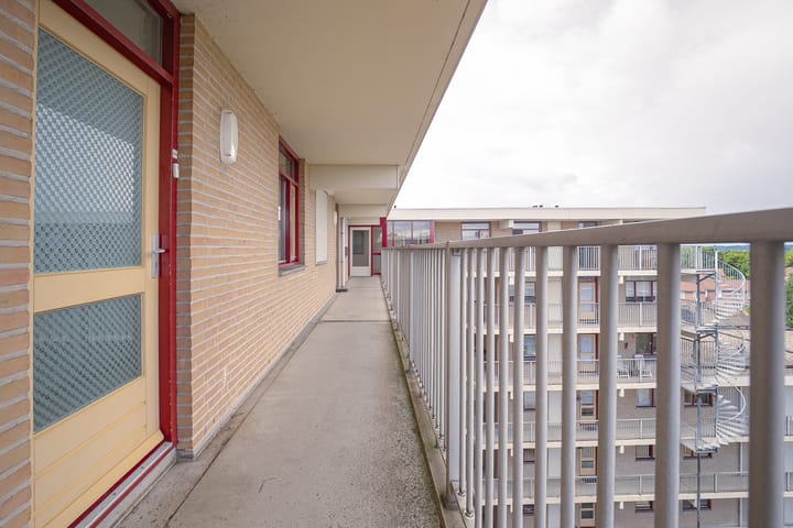 Foto 14 van Zeswegenlaan 271