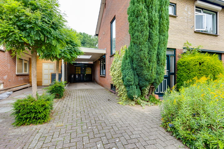 Photo 7 of Wittejufferstraat 19