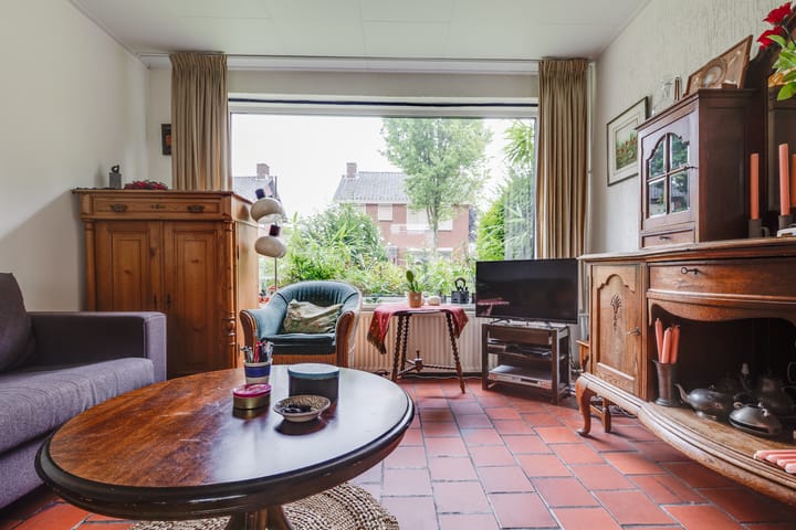 Photo 17 of Wittejufferstraat 19