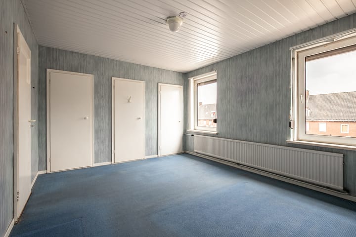 Foto 10 van Adelaarstraat 17