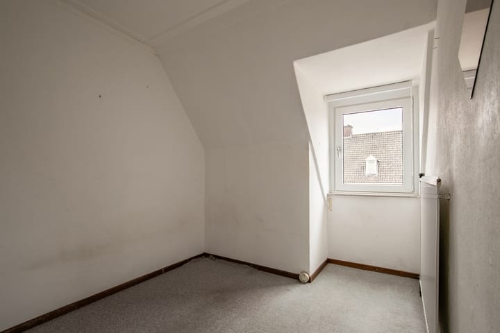 Foto 16 van Adelaarstraat 17