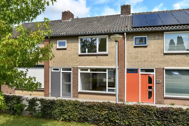 Foto 1 van Van der Duyn van Maasdamstraat 24