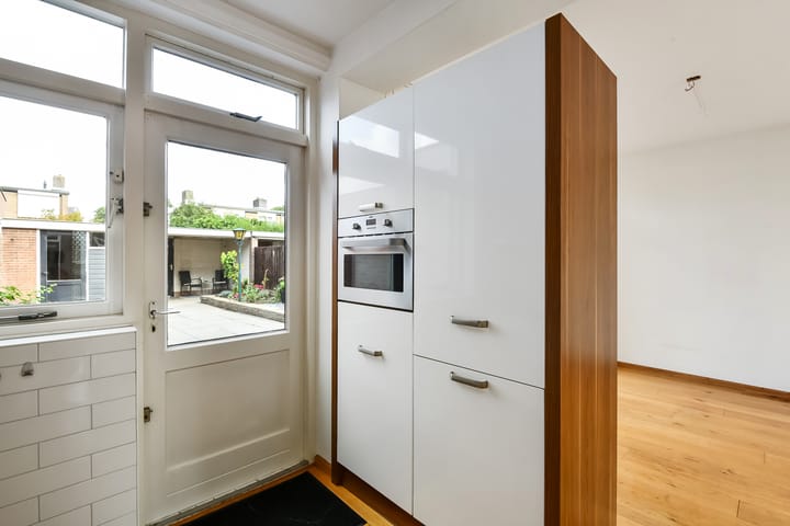 Foto 10 van Van der Duyn van Maasdamstraat 24