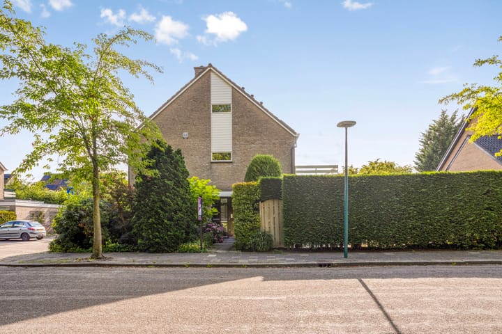 Foto 3 van van Houdringelaan 18