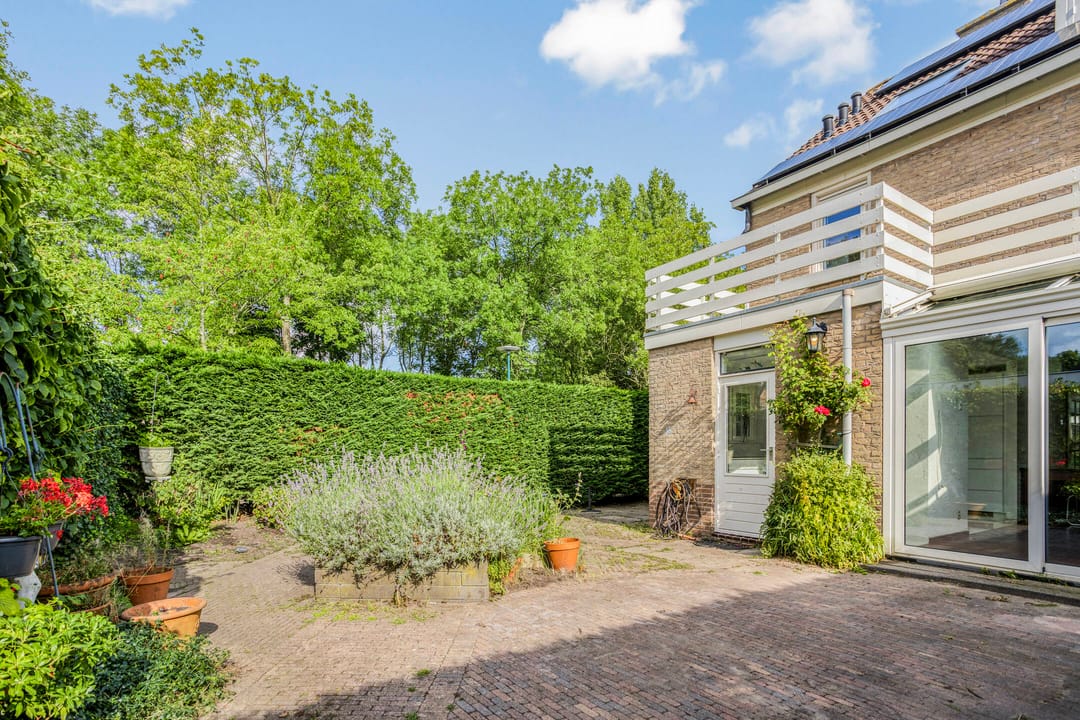 Foto 28 van van Houdringelaan 18