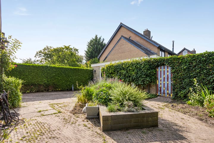 Foto 32 van van Houdringelaan 18