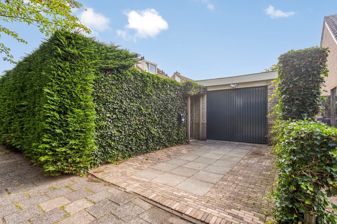 Foto 37 van van Houdringelaan 18