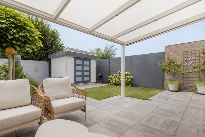 Photo 37 of Peutzstraat 31