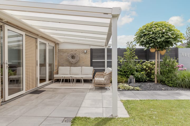 Photo 38 of Peutzstraat 31