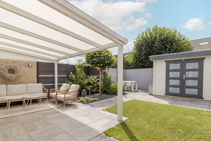 Photo 39 of Peutzstraat 31