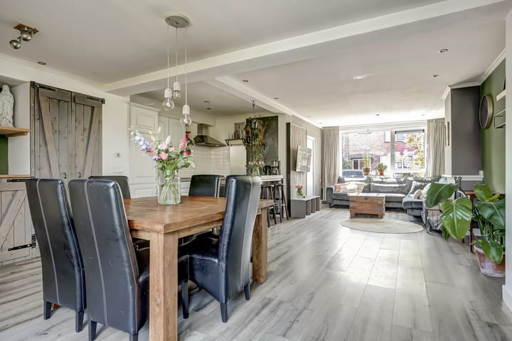 Foto 15 van Schoolstraat 7