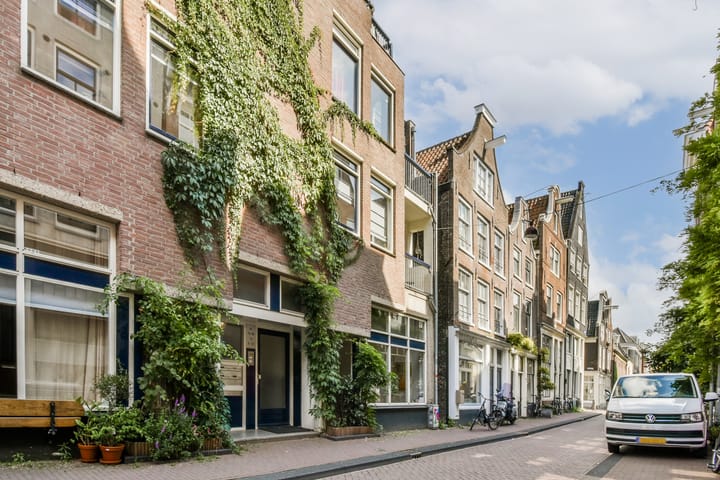 Foto 1 van Eerste Tuindwarsstraat 11