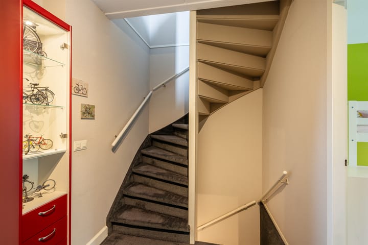 Photo 17 of Botter 25