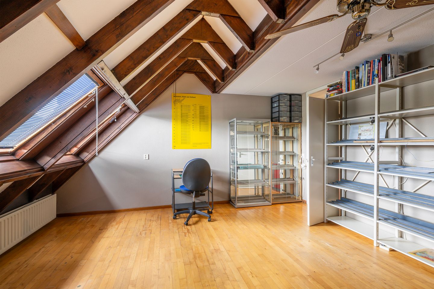 Foto 34 van Botter 25