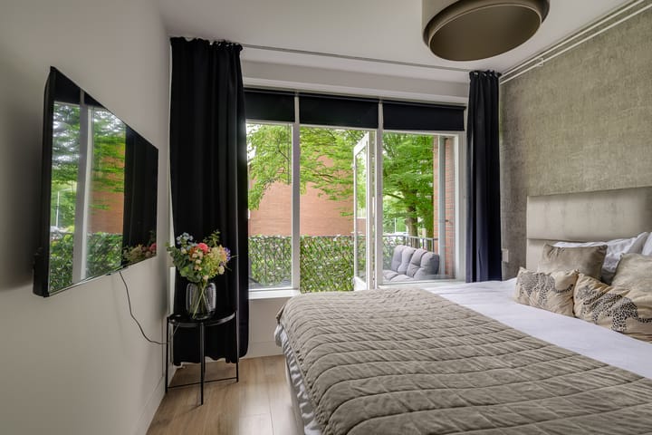 Foto 25 van Peter van Anrooystraat 25