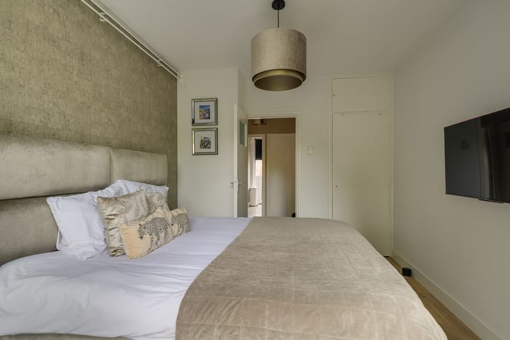 Foto 26 van Peter van Anrooystraat 25