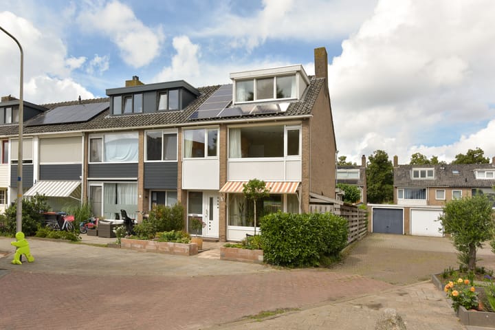 Foto 28 van Valeriuslaan 19