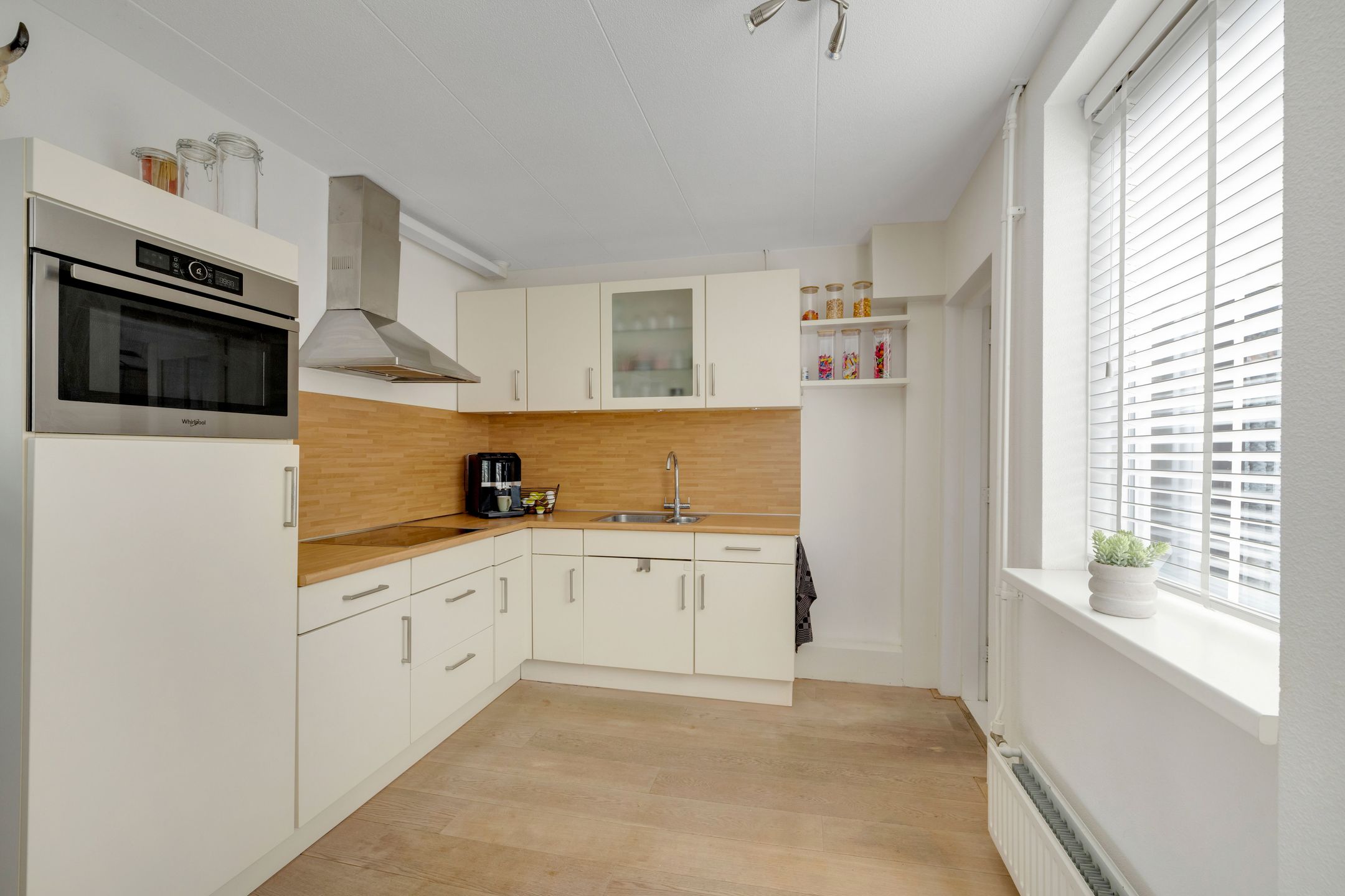 Foto 3 van Julianastraat 7